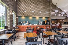 Rodeway Inn And Suites