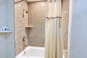 Rodeway Inn And Suites