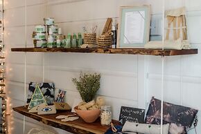 ECO Lifestyle & Lodge