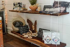 ECO Lifestyle & Lodge