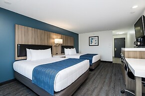 Oyster Bay Inn & Suites