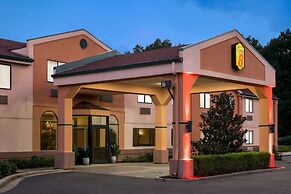 Super 8 by Wyndham Clinton