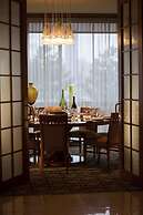 Renaissance Chicago O'Hare Suites Hotel