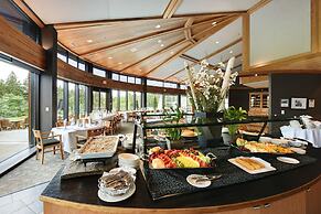 Kingbridge Conference Centre & Hotel