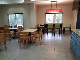 Country Inn & Suites by Radisson, Buford at Mall of Georgia, GA