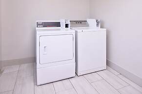 Holiday Inn Express Hotel & Suites Elgin by IHG