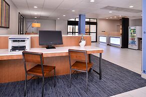 Holiday Inn Express Hotel & Suites Elgin by IHG