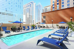 Hampton Inn & Suites Austin - Downtown / Convention Center
