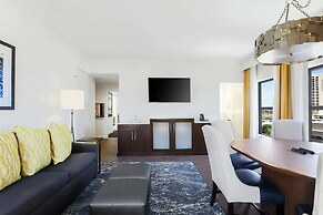 Hampton Inn & Suites Austin - Downtown / Convention Center