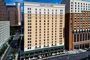 Hampton Inn & Suites Austin Downtown