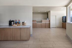 Ramada by Wyndham Merced