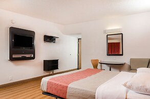 Motel 6 Merced, CA