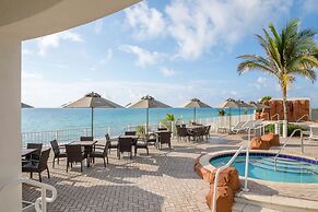 Trump International Beach Resort