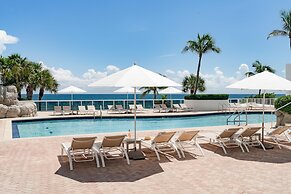 Trump International Beach Resort
