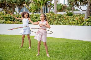 Trump International Beach Resort