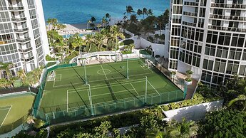 Trump International Beach Resort