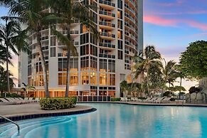 Trump International Beach Resort