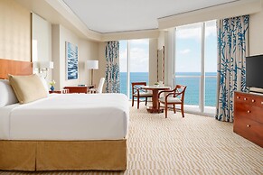 Trump International Beach Resort