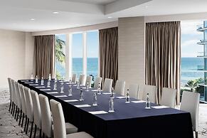 Trump International Beach Resort