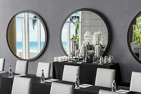 Trump International Beach Resort