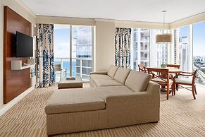 Trump International Beach Resort