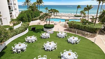 Trump International Beach Resort