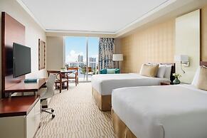 Trump International Beach Resort
