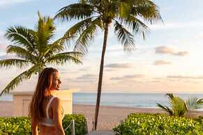 Trump International Beach Resort