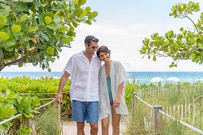 Trump International Beach Resort