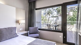 Be Live Adults Only Marivent