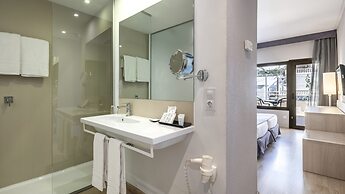 Be Live Adults Only Marivent