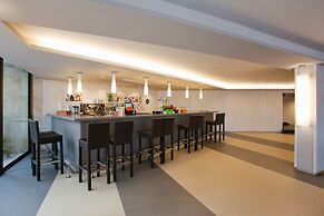 Be Live Adults Only Marivent