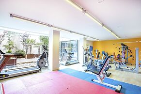 Be Live Adults Only Marivent