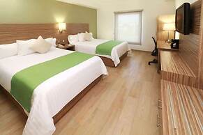 Wyndham Garden Monterrey Valle Real