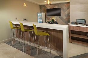 Wyndham Garden Monterrey Valle Real