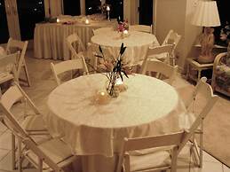 The Columbia Inn at Peralynna Manor