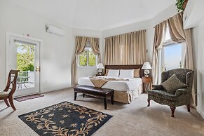 The Columbia Inn at Peralynna Manor