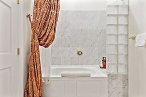 The Columbia Inn at Peralynna Manor