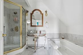 The Columbia Inn at Peralynna Manor