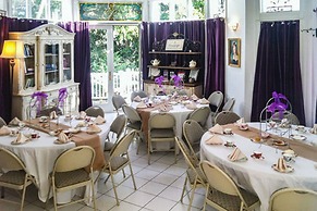 The Columbia Inn at Peralynna Manor