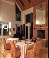 The Columbia Inn at Peralynna Manor