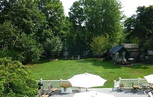 The Columbia Inn at Peralynna Manor