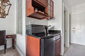 The Columbia Inn at Peralynna Manor