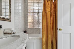 The Columbia Inn at Peralynna Manor