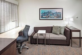 Residence Inn by Marriott Kansas City Country Club Plaza