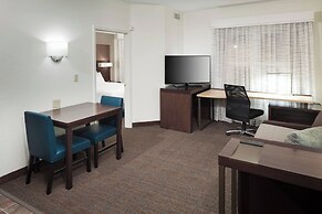 Residence Inn by Marriott Kansas City Country Club Plaza