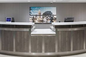 Residence Inn by Marriott Kansas City Country Club Plaza