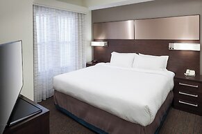 Residence Inn by Marriott Kansas City Country Club Plaza