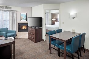 Residence Inn by Marriott Kansas City Country Club Plaza