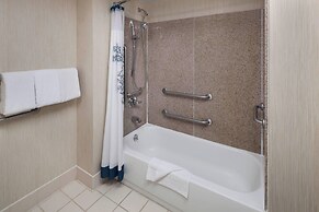 Residence Inn by Marriott Kansas City Country Club Plaza